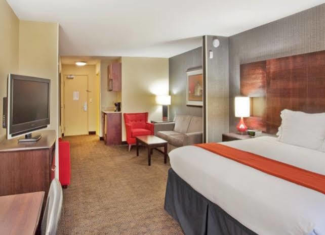 Holiday Inn Express Hotel & Suites Atlanta-Cumming By Ihg Екстериор снимка